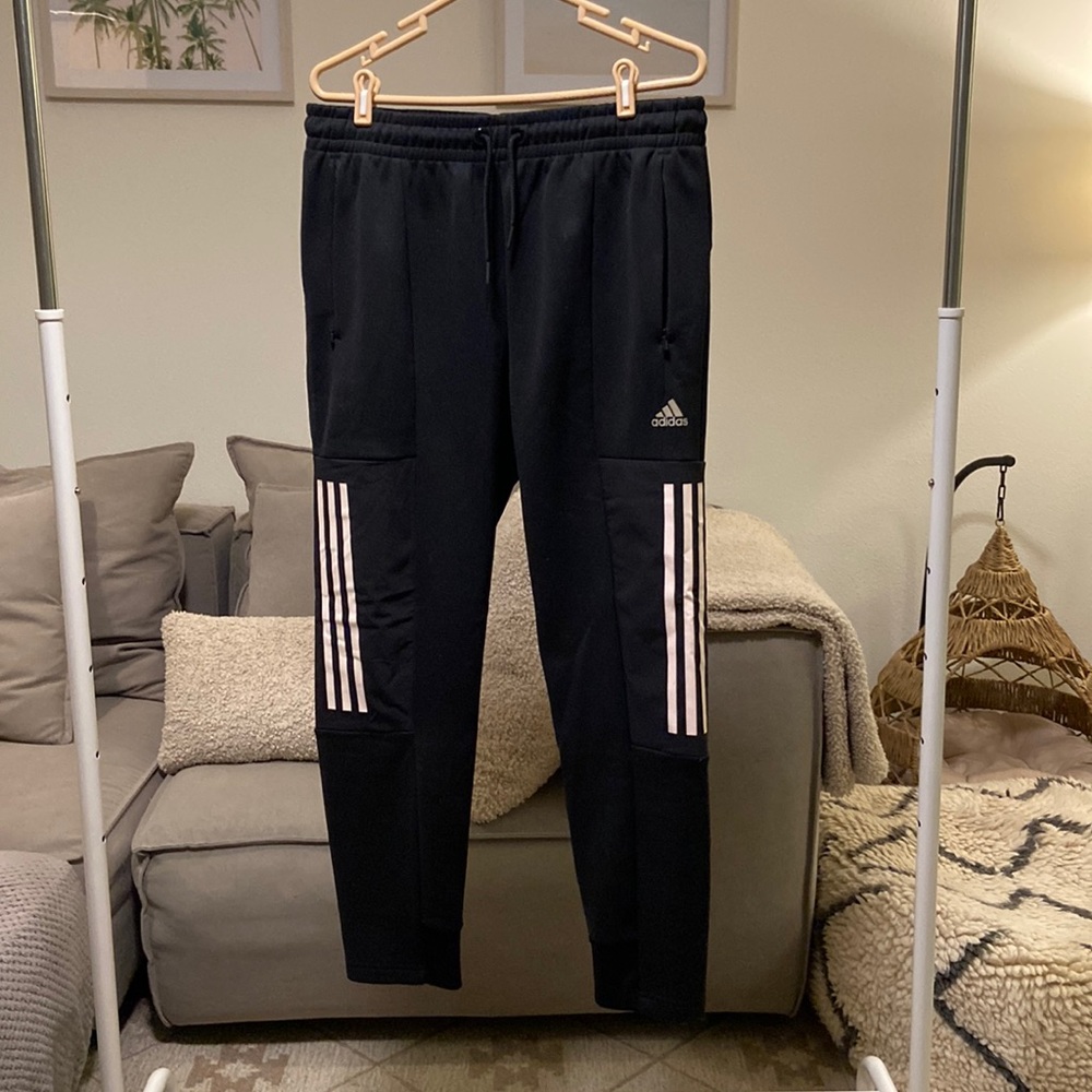 Adidas Men’s Large jogger